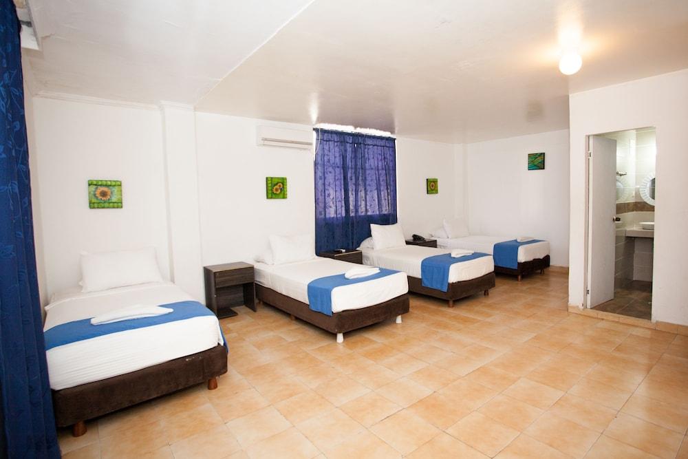 On Vacation Coral Flower San Andres  Exterior photo