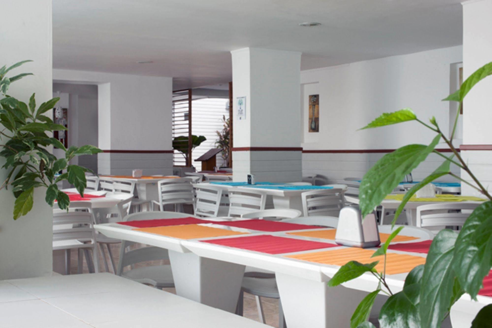 On Vacation Coral Flower San Andres  Exterior photo