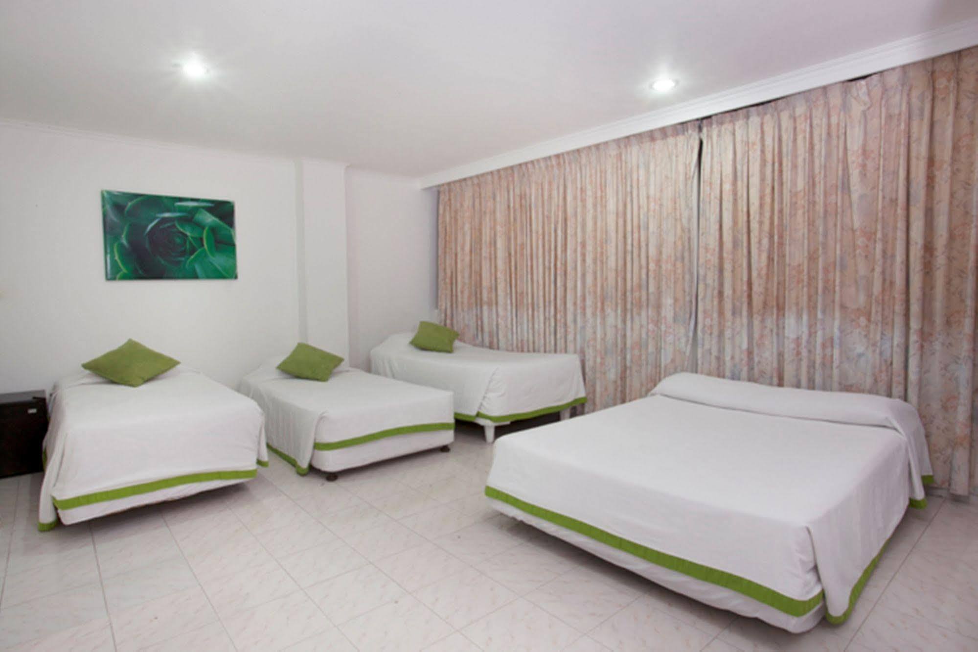 On Vacation Coral Flower San Andres  Exterior photo